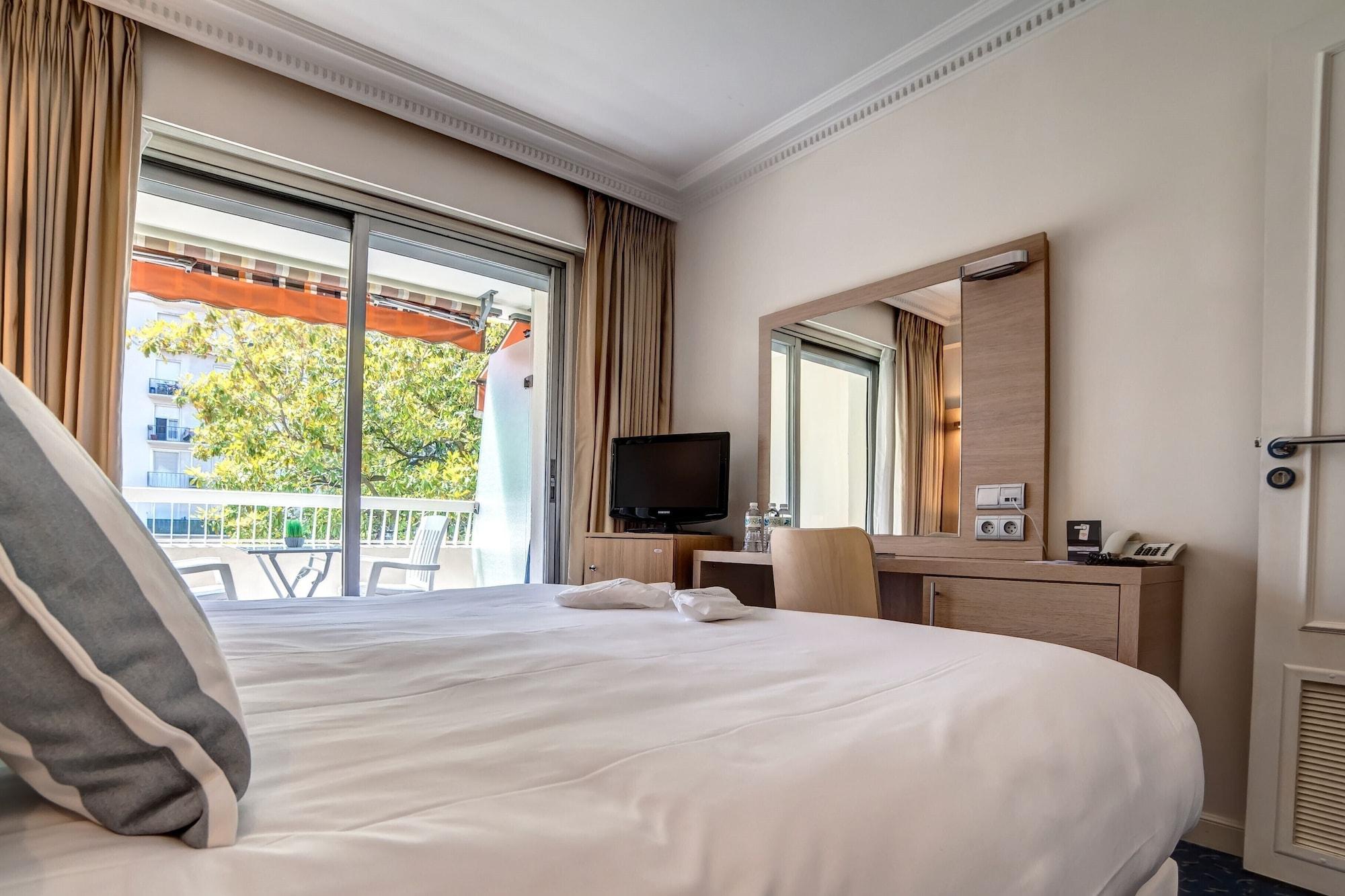 Hotel Victoria Канны Экстерьер фото